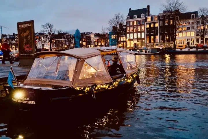 Amsterdam-Boat-Adventures-Rain-Cover