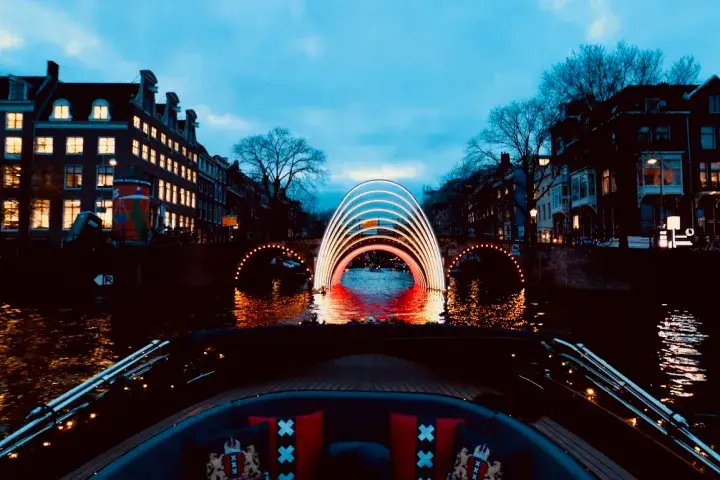 Amsterdam-Light-Festival-Boat-Cruise